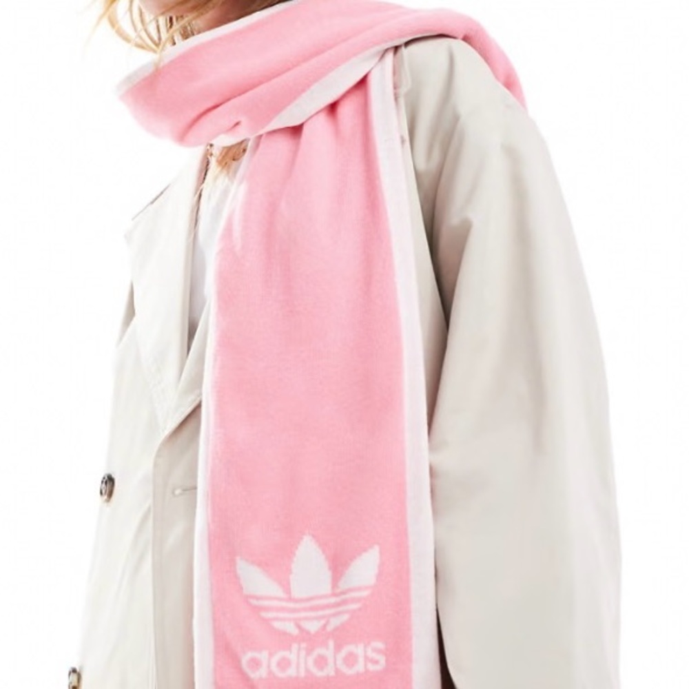 Adidas Blipink Football Scarf